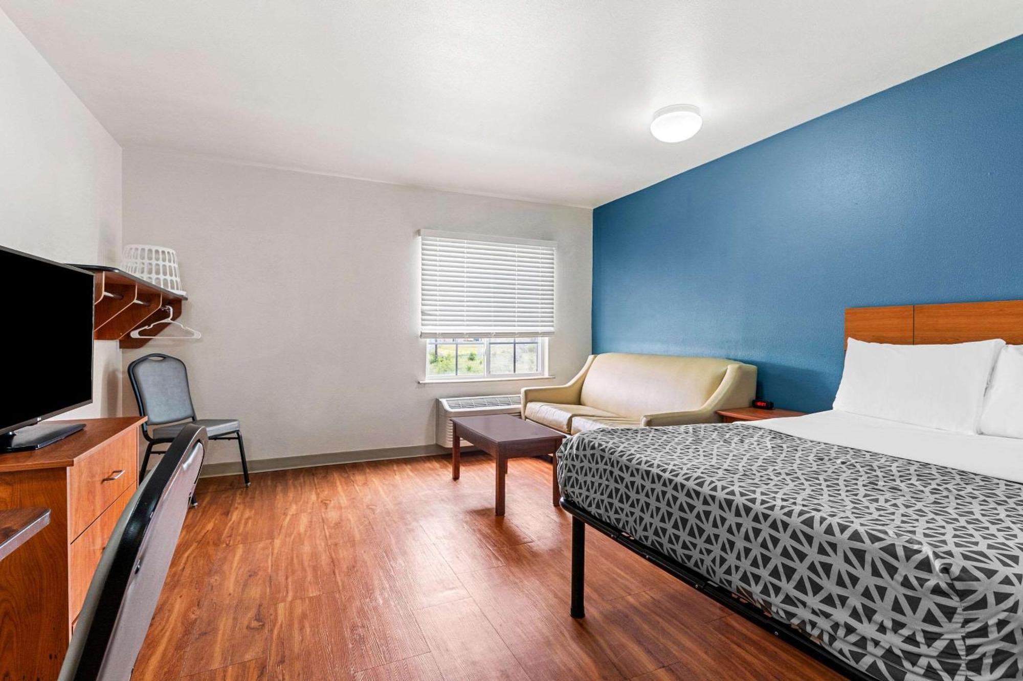 Woodspring Suites 털사 외부 사진