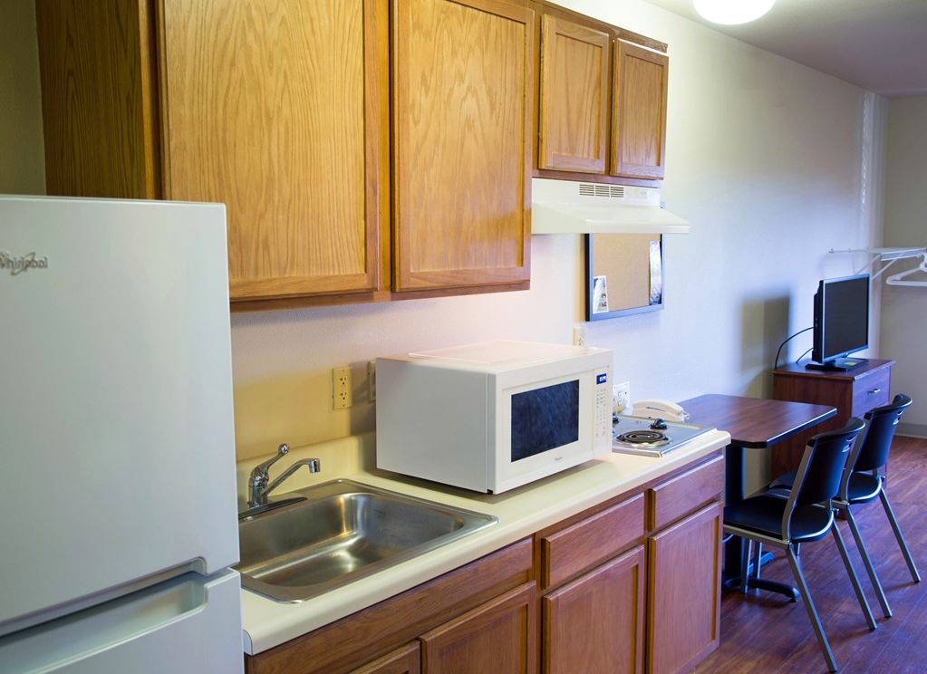 Woodspring Suites 털사 객실 사진