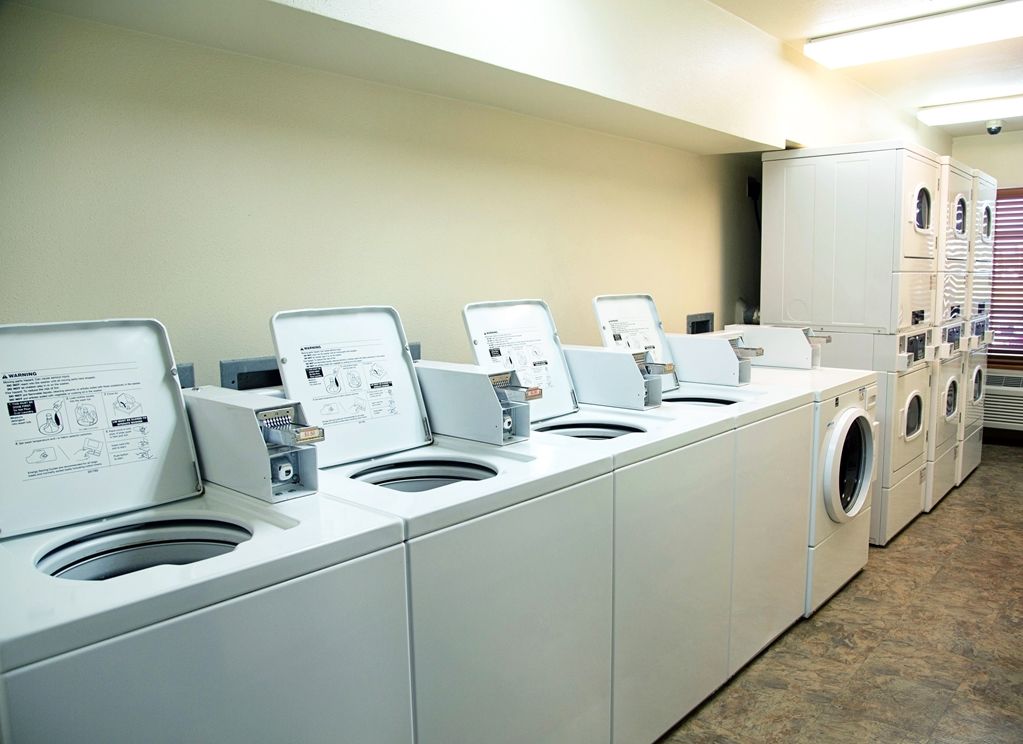 Woodspring Suites 털사 시설 사진