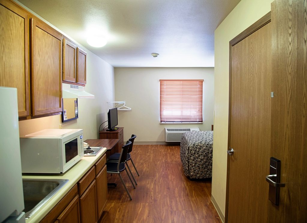 Woodspring Suites 털사 객실 사진